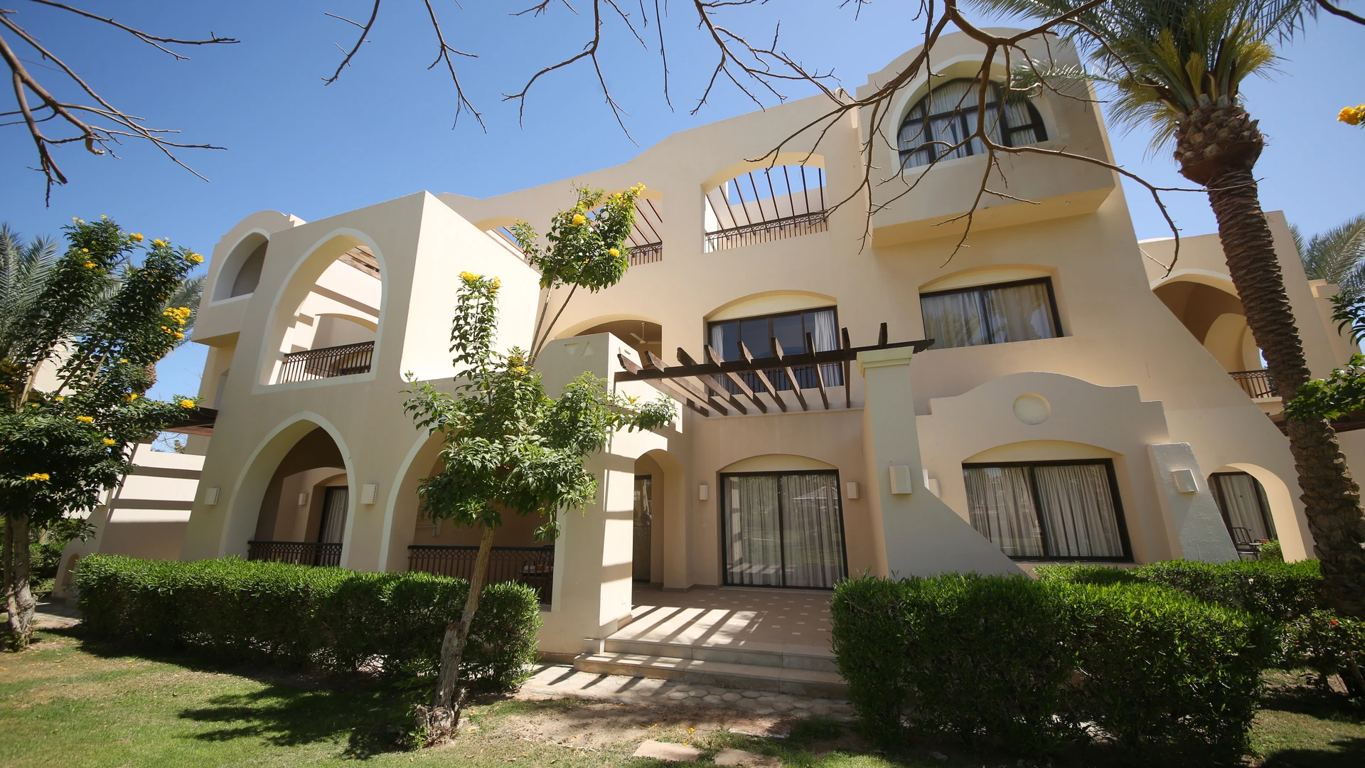 Jaz Saraya Palms Hotel