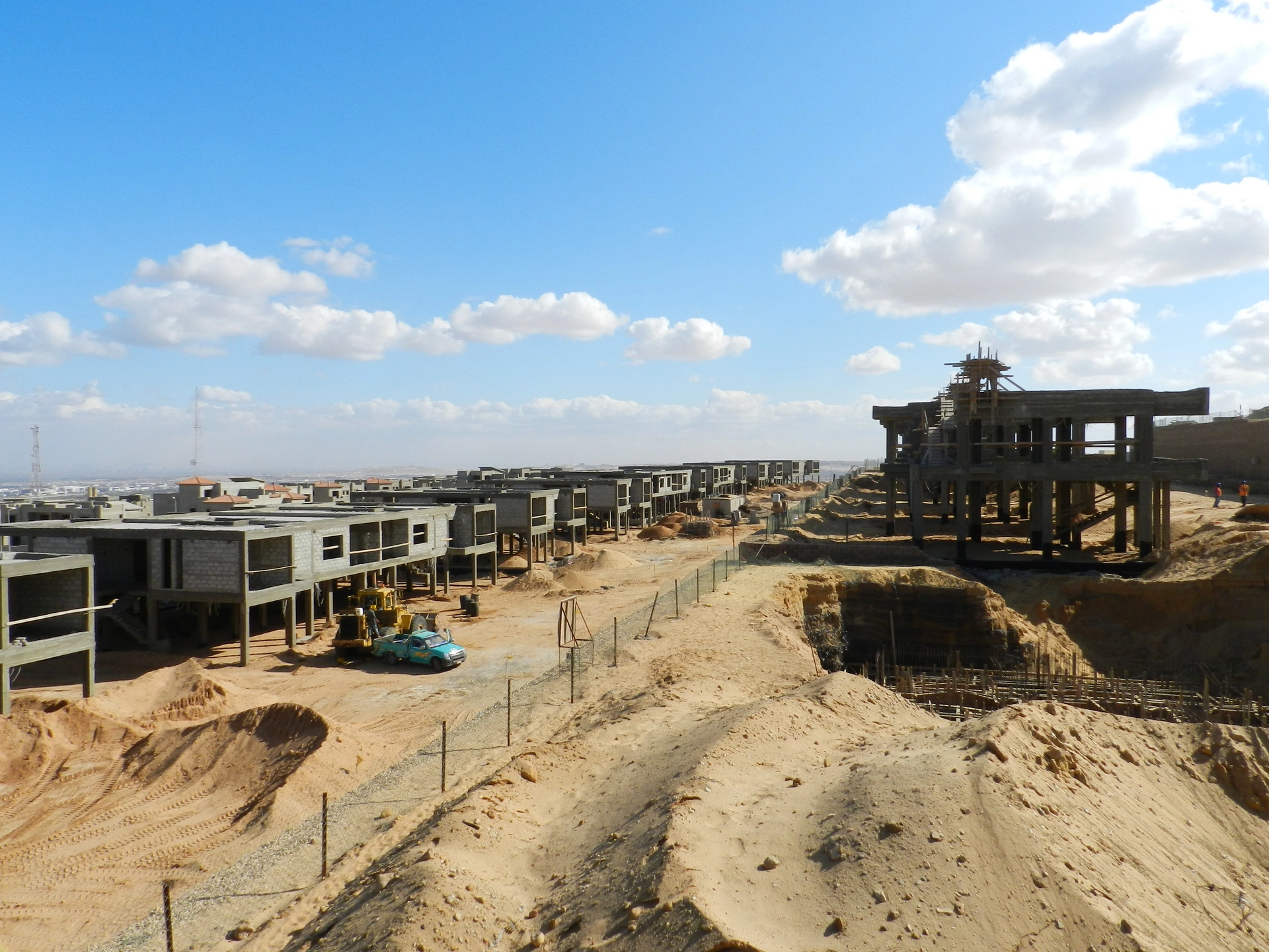 Allegria Compound - Hill 3