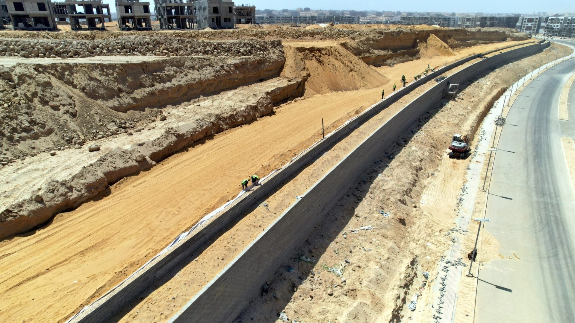 Palm Hills New Cairo Keystone Walls